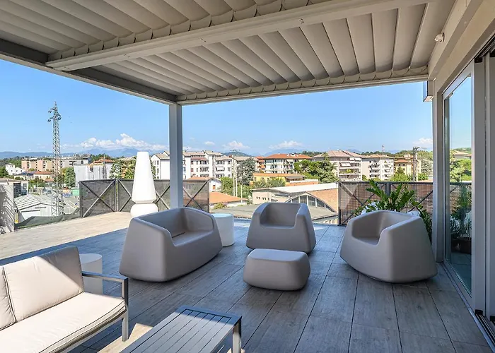 Apartamento Attico Di Design A 5 Min Da Centro E Fiera