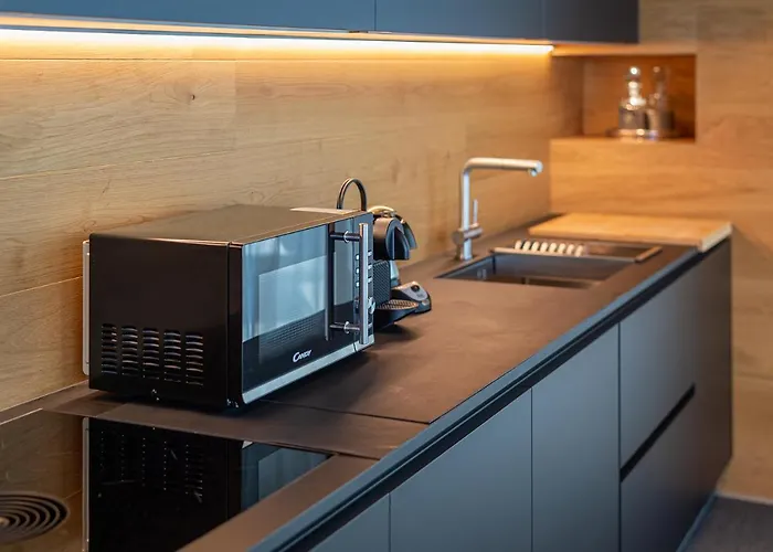 Attico Di Design A 5 Min Da Centro E Fiera Apartamento *